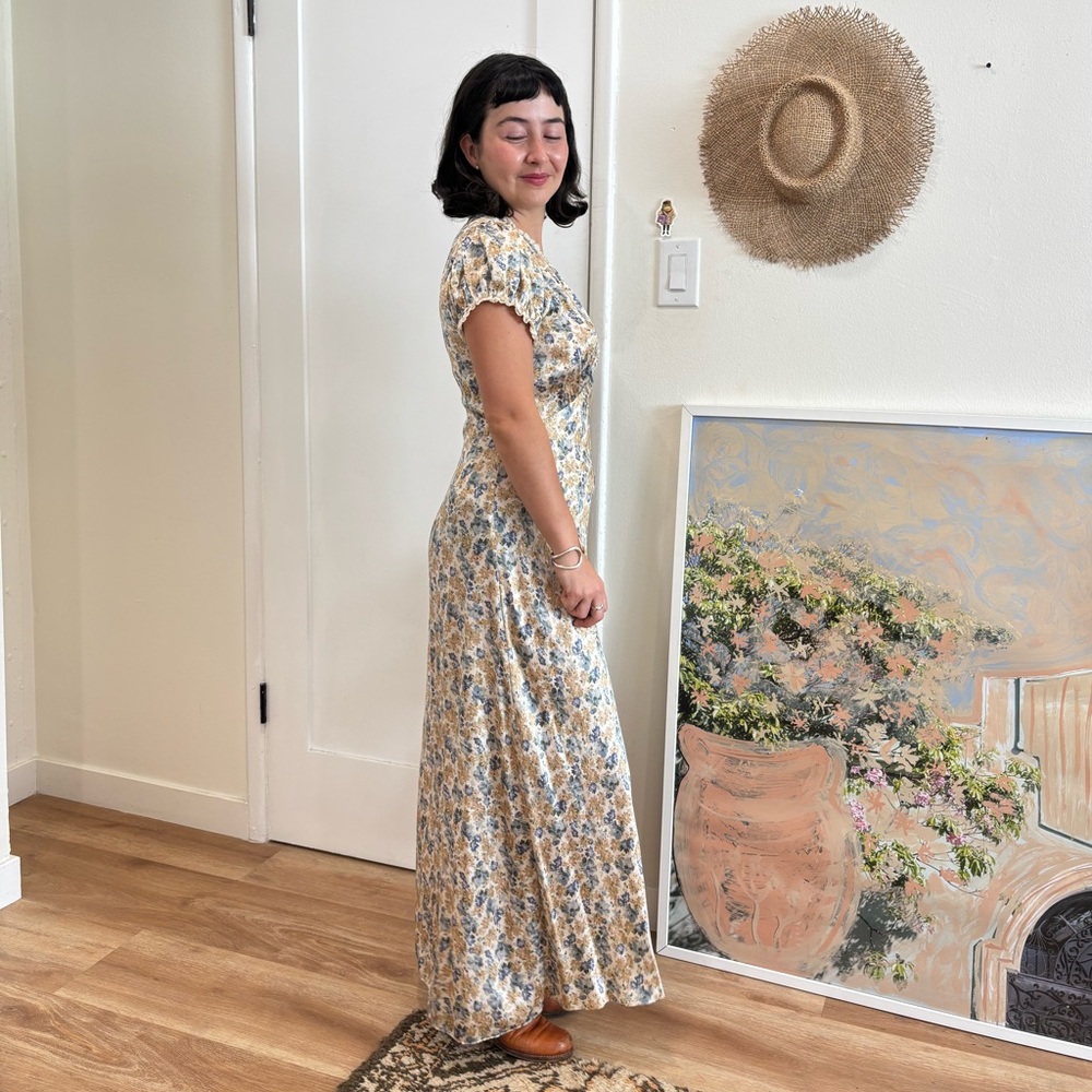 DOEN Bleu Wildflower
Thicket Silk Dress 💐 - Picture 5 of 8